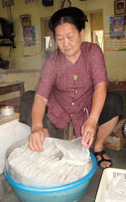 Bánh tai – nét văn hoá ẩm thực của thị xã Phú Thọ