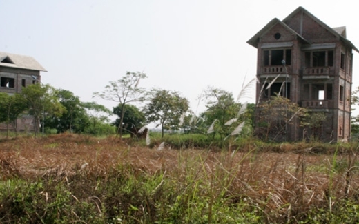 'Chết cứng' ở vùng nóng Mê Linh