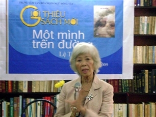 “Một mình trên đường”- một phần của lịch sử dân tộc