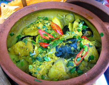 Lươn om củ chuối