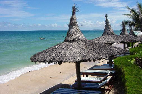 Các resort Mũi Né lo nợ nần vì Lanta Tur phá sản