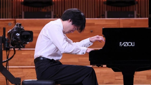 Bruce (Xiaoyu) Liu - người chiến thắng cuộc thi Chopin lần thứ 18