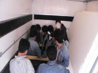 Cảnh sát châu Âu phá vỡ một mạng lưới đưa người Việt nhập cư trái phép