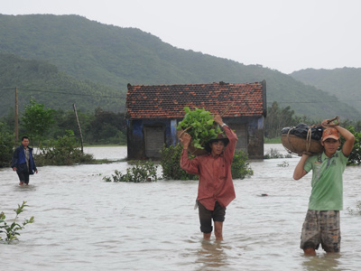 Mưa lũ lớn sẽ diễn ra liên tiếp tại miền Trung
