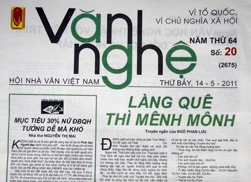 “Vết hằn” trên dung nhan làng văn