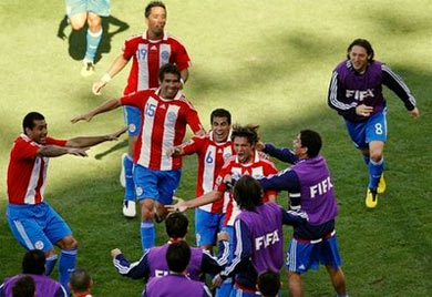 Thắng thuyết phục Slovakia, Paraguay tràn đầy cơ hội đi tiếp