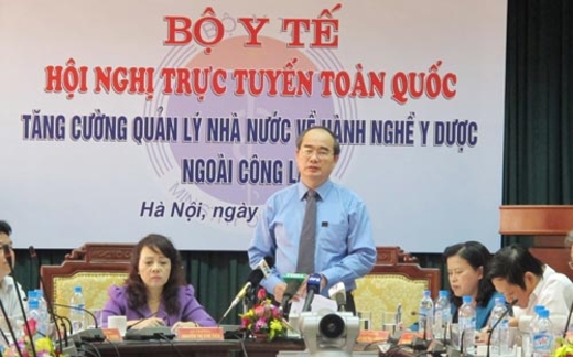 Bất an y tế tư nhân