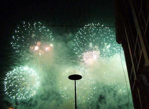 ‘Viên ngọc xanh’ Nha Trang ngời sáng đêm khai hội