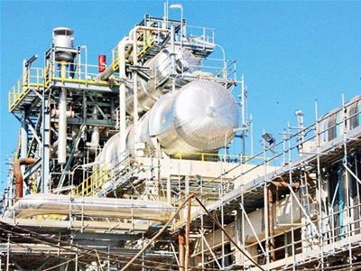 Nhà máy Lọc dầu Dung Quất chậm tiến độ 9 năm