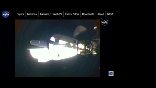 Con tàu Dragon đã kết nối với Trạm không gian quốc tế ISS