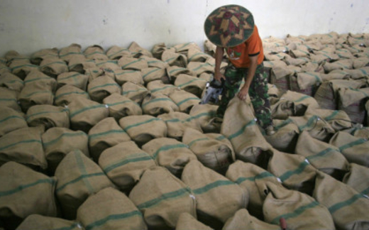 Sức ép từ nhập siêu với TQ