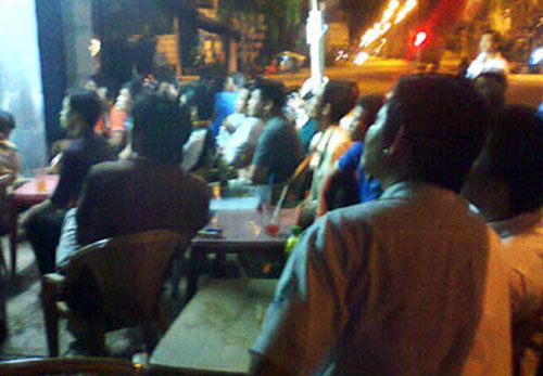 Tệ nạn tấn công làng đại học: Cờ bạc, lô đề, cá độ bủa vây