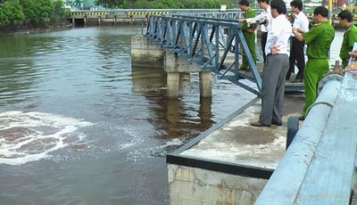 Các dòng sông kêu cứu