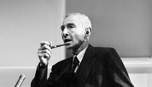 ‘Cha đẻ bom nguyên tử’ Robert Oppenheimer được minh oan sau 68 năm