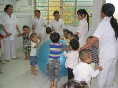 Tự kỷ - quen mà lạ