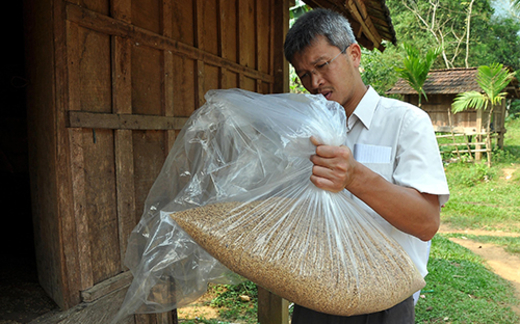 Bệnh “lạ”: Dân không tin ngành y tế