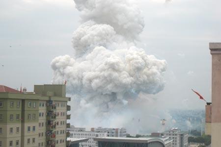 Không thay đổi kịch bản bắn pháo hoa sau vụ nổ 2 container