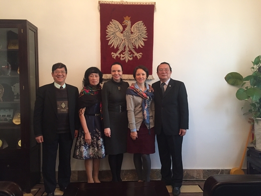Hội hữu nghị Việt Nam - Ba Lan thăm Đại sứ Ba Lan nhân dip lễ Giáng Sinh và Năm Mới 2018