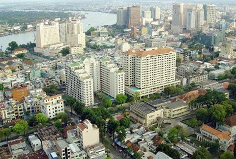 Bơm tín dụng: Bao giờ bất động sản sống lại?