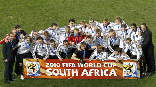 Uruguay - Đức 2-3: "Xe tăng Đức" thắng nghẹt thở