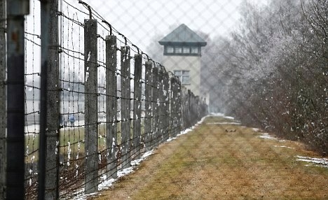 Hé lộ kế hoạch “biến cát thành vàng” của phát xít Đức