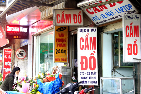 Tín dụng 'đen' ăn khách