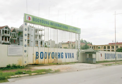 Đại gia Nhật, Hàn: Người hoành tráng, kẻ bê bết sa lầy