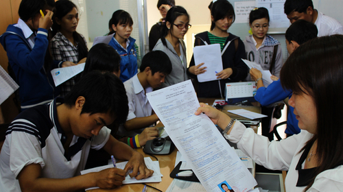 Tạm dừng mở ngành ngân hàng, kế toán, quản trị kinh doanh