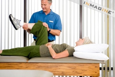 Kết hợp đa trị liệu chữa thoái hóa khớp gối