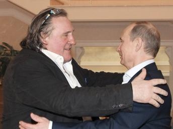 Đích thân Putin trao hộ chiếu Nga cho tài tử Pháp Gérard Depardieu