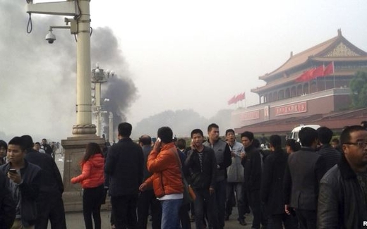 Trung Quốc bắt 5 nghi can trong vụ cháy xe ở Quảng trường Thiên An Môn