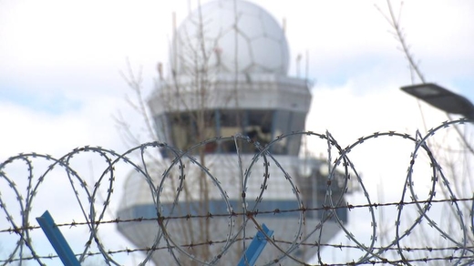 Vấn đề kiểm soát viên không lưu và nguy cơ rối loạn tại các sân bay Ba Lan