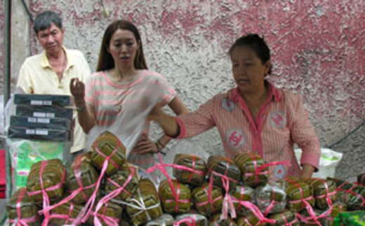 Người Việt ở Thái đón Tết Giáp Ngọ