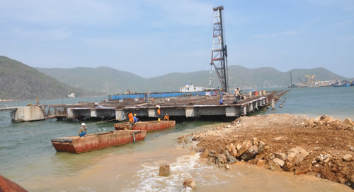 Khi “sếp” chuẩn bị con rể kế vị...