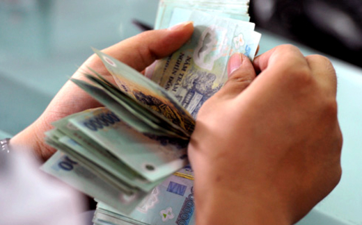 8/3: Hiểu em, anh cứ tặng phong bì!