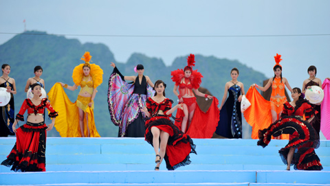 NHỮNG NGÀY THU CHÂU ÂU