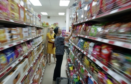 CPI giảm tốc nhưng vẫn ở mức cao