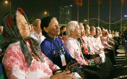 Tặng danh hiệu không ’cãi chày, cãi cối’ cho Bộ Giáo dục?