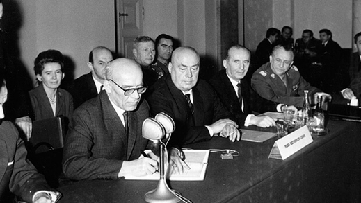 31/03/1991: Khối Hiệp ước Warsaw chấm dứt tồn tại