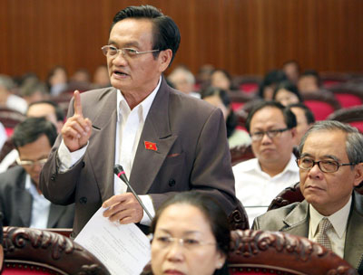 Bất đồng trong việc ban hành Luật Thủ đô