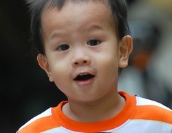 20 tháng tuổi bé đã có thể học ngoại ngữ