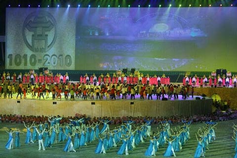 Đại lễ 1000 năm: tưng bừng như cơn bão đi qua rồi thôi?