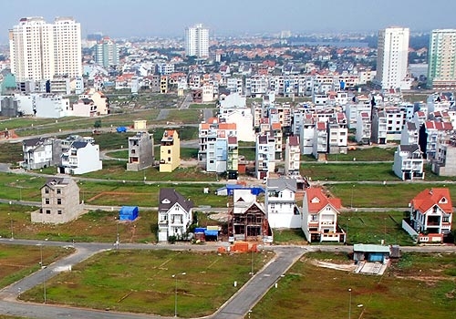 Đánh thuế người có nhiều đất