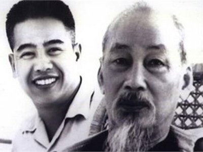 Những ngày viết tài liệu 'tuyệt đối bí mật' của Chủ tịch Hồ Chí Minh