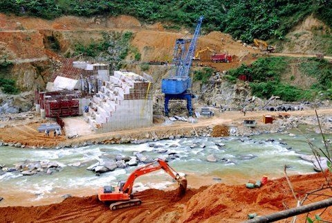 Bô-xit Tân Rai không hoạt động đúng hẹn