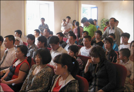 Cộng đồng người Việt Nam tại thành phố Kursk anh hùng