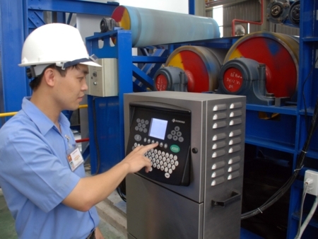 Đề xuất tăng giá điện 4,9%