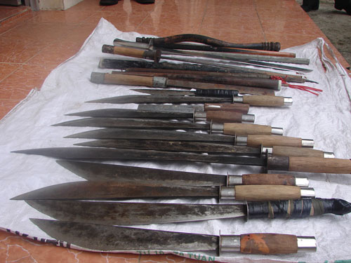 Vây ráp giang hồ vùng giáp ranh