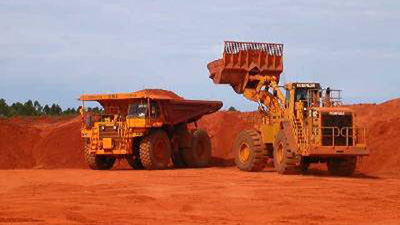 Đừng vì TKV rà soát hồ chứa bùn đỏ mà ung dung!