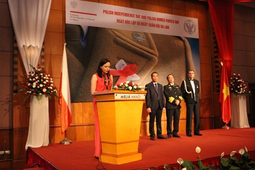 Lễ kỷ niệm Ngày Độc lập và Ngày Quân Đội Ba Lan tại Hà Nội.